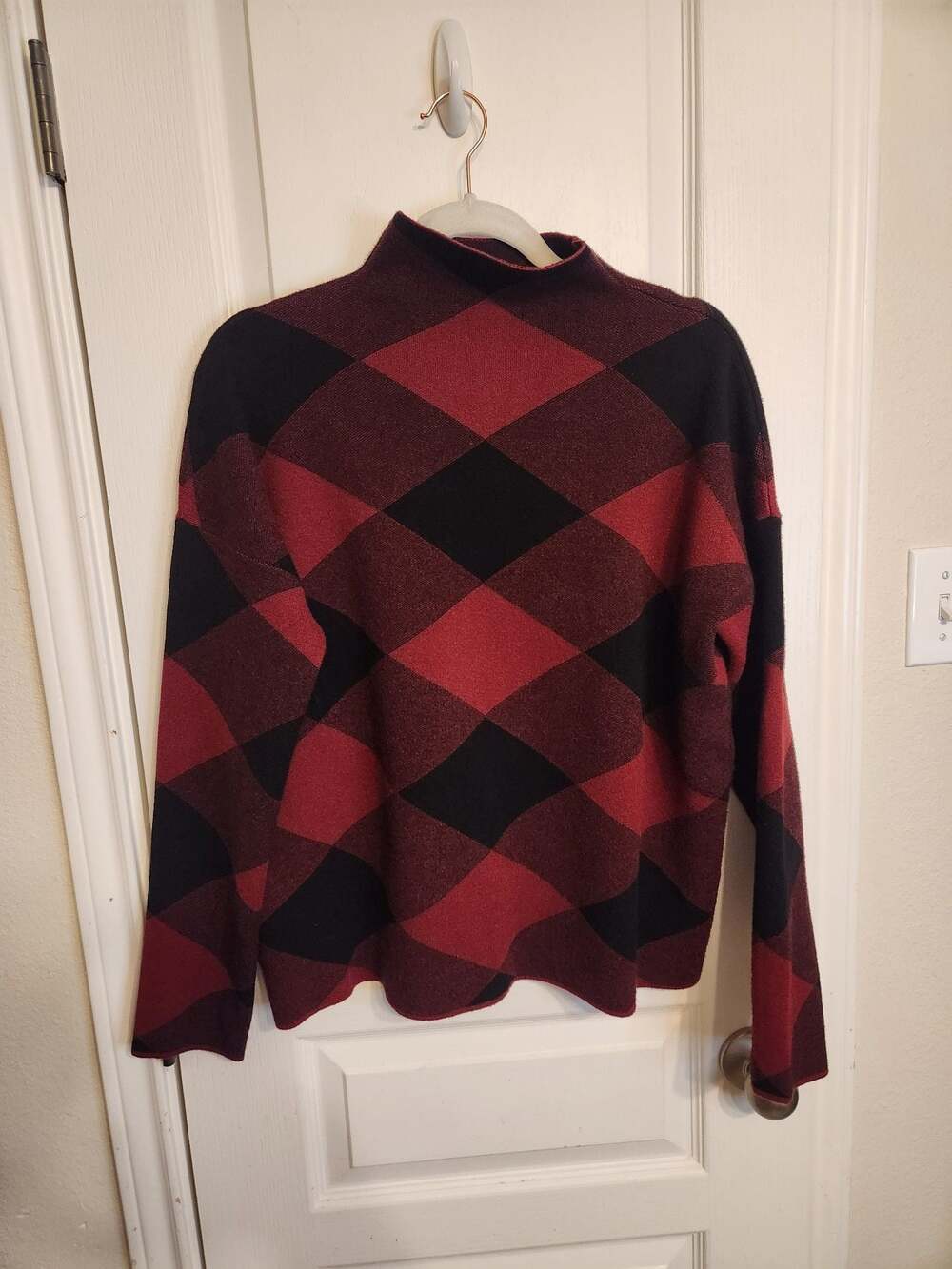 Tahari Women's Red and Black Argyle Mock Neck Sweater